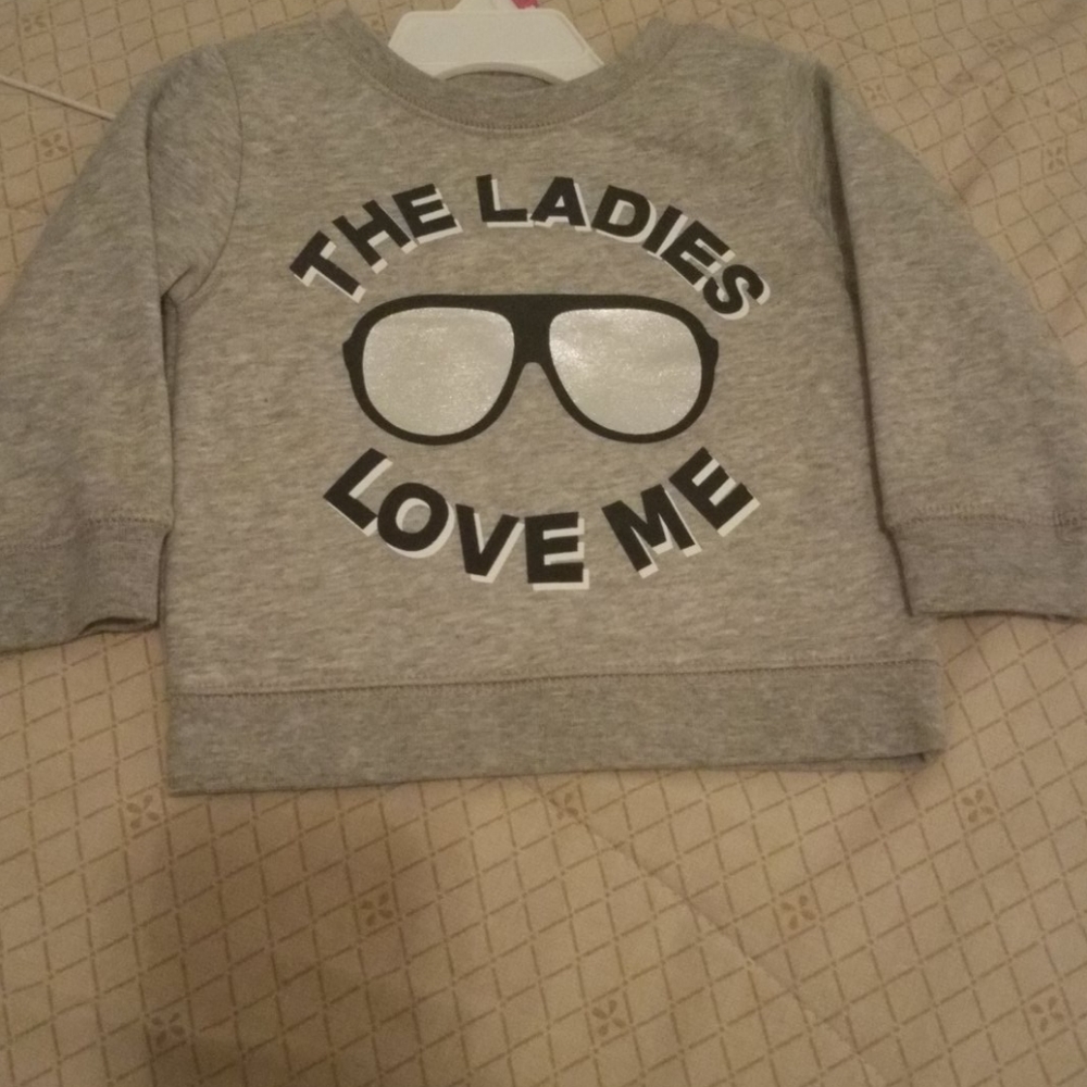 Ladies Love Me Sweater